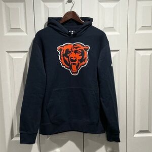 Nike Men's Dark Blue Hoodie with Chicago Bears Graphic